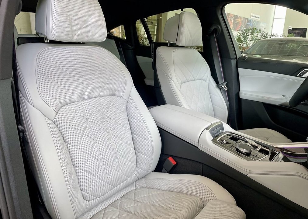 BMW X6, 2023 год, 16 500 000 рублей, 16 фотография