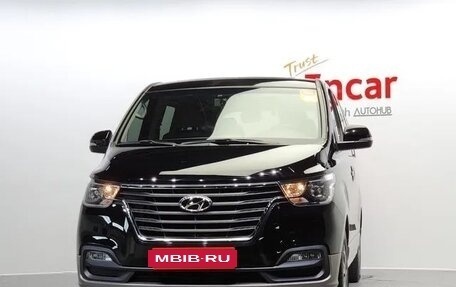 Hyundai Grand Starex Grand Starex I рестайлинг 2, 2020 год, 3 502 808 рублей, 3 фотография