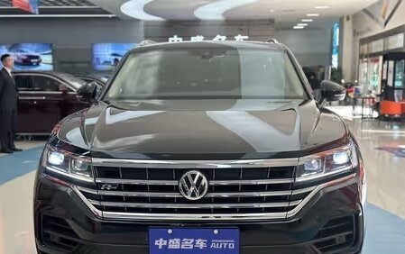 Volkswagen Touareg III, 2021 год, 5 499 999 рублей, 2 фотография