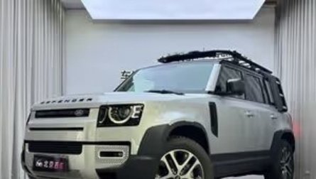 Land Rover Defender II, 2021 год, 8 999 999 рублей, 1 фотография