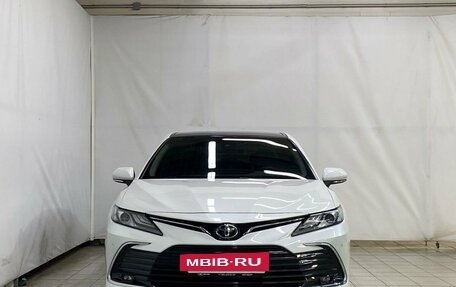 Toyota Camry, 2023 год, 4 580 000 рублей, 2 фотография