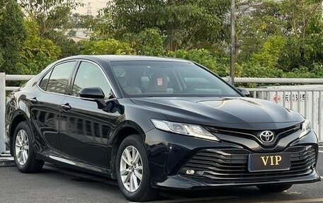 Toyota Camry, 2020 год, 2 400 000 рублей, 3 фотография