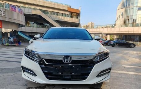 Honda Accord IX рестайлинг, 2020 год, 2 870 000 рублей, 2 фотография