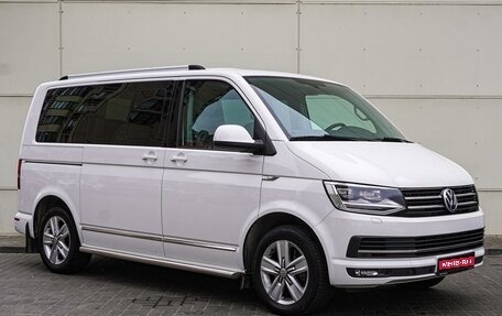 Volkswagen Multivan T6 рестайлинг, 2015 год, 3 990 000 рублей, 1 фотография