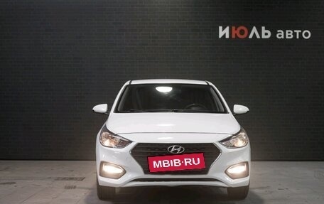 Hyundai Solaris II рестайлинг, 2017 год, 1 335 000 рублей, 2 фотография