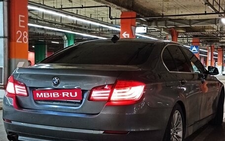 BMW 5 серия, 2012 год, 1 700 000 рублей, 3 фотография