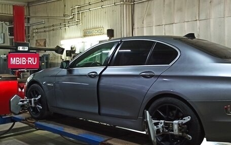 BMW 5 серия, 2012 год, 1 700 000 рублей, 14 фотография