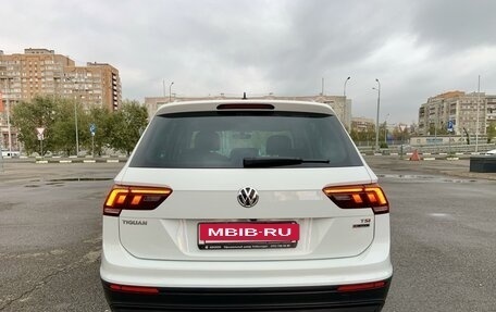 Volkswagen Tiguan II, 2017 год, 2 675 000 рублей, 6 фотография