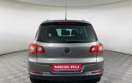 Volkswagen Tiguan I, 2010 год, 840 000 рублей, 6 фотография