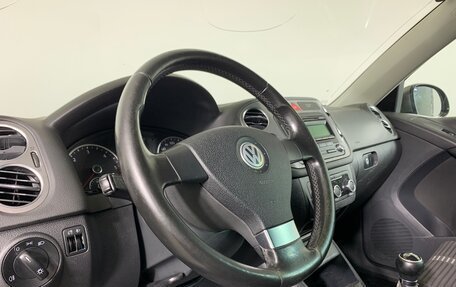 Volkswagen Tiguan I, 2010 год, 840 000 рублей, 12 фотография