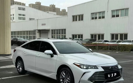 Toyota Avalon, 2022 год, 2 780 007 рублей, 3 фотография