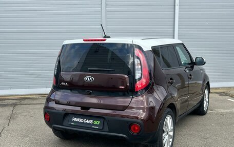 KIA Soul II рестайлинг, 2017 год, 1 665 000 рублей, 6 фотография