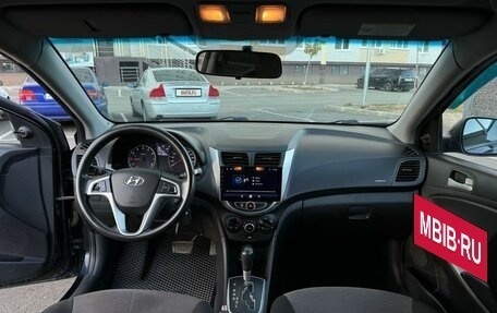 Hyundai Solaris II рестайлинг, 2011 год, 800 000 рублей, 6 фотография