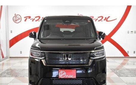 Honda Stepwgn, 2022 год, 3 150 000 рублей, 3 фотография