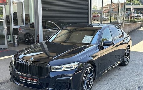 BMW 7 серия, 2021 год, 5 650 000 рублей, 2 фотография