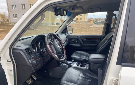 Mitsubishi Pajero IV, 2008 год, 1 720 000 рублей, 9 фотография