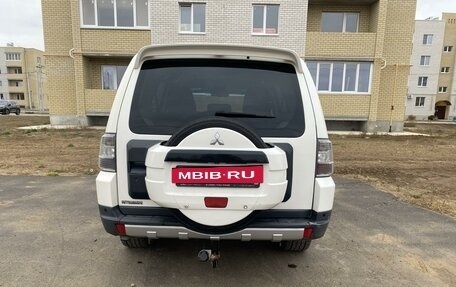 Mitsubishi Pajero IV, 2008 год, 1 720 000 рублей, 5 фотография