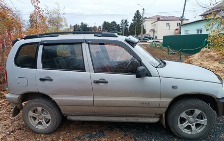 Chevrolet Niva I рестайлинг, 2005 год, 370 000 рублей, 9 фотография