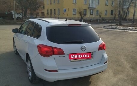 Opel Astra J, 2012 год, 810 000 рублей, 7 фотография