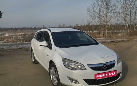 Opel Astra J, 2012 год, 810 000 рублей, 8 фотография