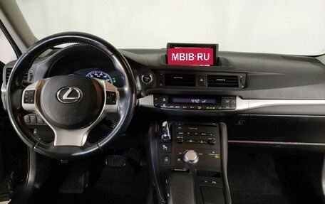 Lexus CT I рестайлинг, 2011 год, 1 559 000 рублей, 14 фотография