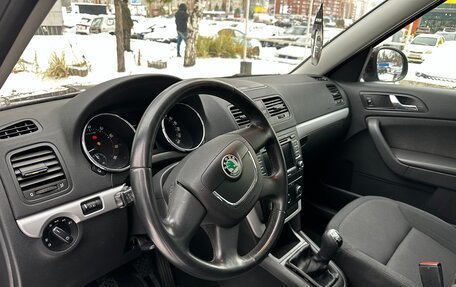 Skoda Yeti I рестайлинг, 2012 год, 667 000 рублей, 12 фотография