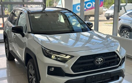 Toyota RAV4, 2024 год, 4 320 000 рублей, 3 фотография