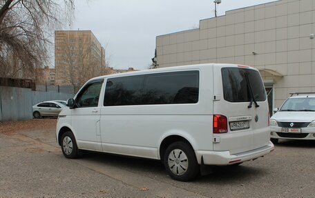 Volkswagen Caravelle T6 рестайлинг, 2021 год, 5 350 000 рублей, 3 фотография