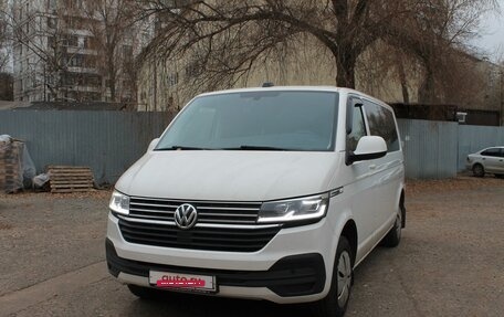 Volkswagen Caravelle T6 рестайлинг, 2021 год, 5 350 000 рублей, 4 фотография