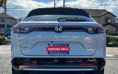 Honda Vezel, 2021 год, 2 150 000 рублей, 6 фотография