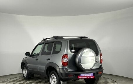 Chevrolet Niva I рестайлинг, 2018 год, 850 000 рублей, 6 фотография