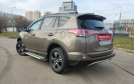 Toyota RAV4, 2016 год, 2 750 000 рублей, 4 фотография