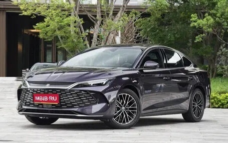 BYD Qin, 2024 год, 3 650 007 рублей, 1 фотография