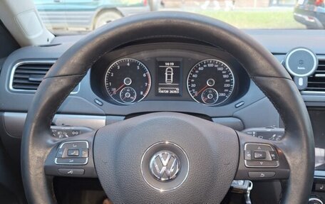 Volkswagen Jetta VI, 2013 год, 1 220 000 рублей, 11 фотография