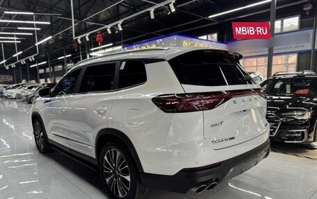 Chery Tiggo 8 Pro, 2024 год, 2 250 000 рублей, 2 фотография