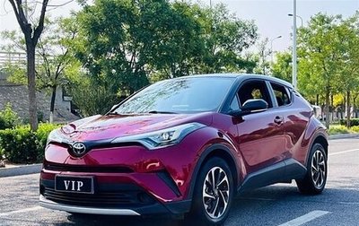 Toyota C-HR I рестайлинг, 2020 год, 2 100 000 рублей, 1 фотография