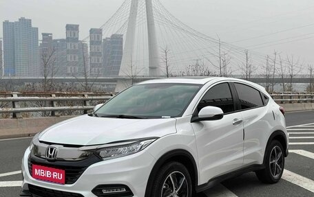 Honda Vezel, 2020 год, 1 550 000 рублей, 1 фотография