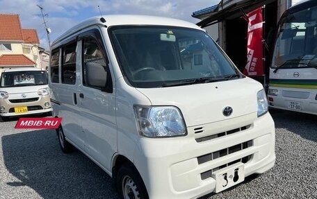 Toyota Pixis Van I, 2016 год, 560 016 рублей, 3 фотография