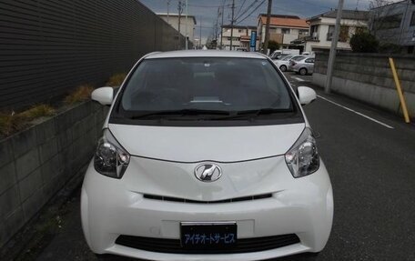 Toyota iQ, 2011 год, 565 012 рублей, 2 фотография