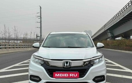 Honda Vezel, 2020 год, 1 550 000 рублей, 2 фотография