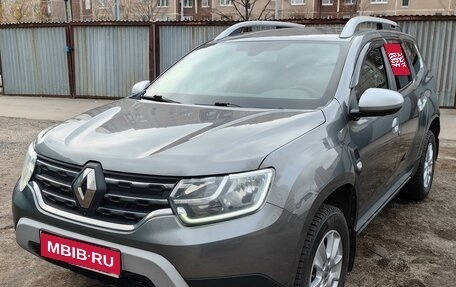 Renault Duster, 2021 год, 2 100 000 рублей, 1 фотография