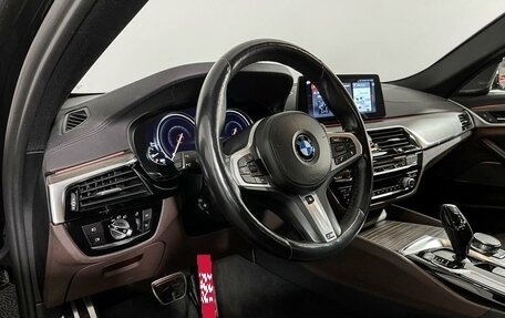 BMW 5 серия, 2018 год, 4 320 000 рублей, 12 фотография