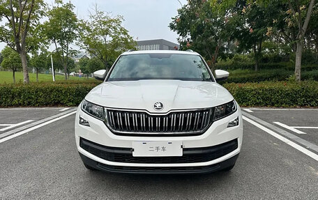 Skoda Kodiaq I, 2021 год, 2 100 000 рублей, 2 фотография