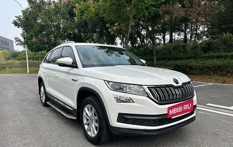 Skoda Kodiaq I, 2021 год, 2 100 000 рублей, 3 фотография