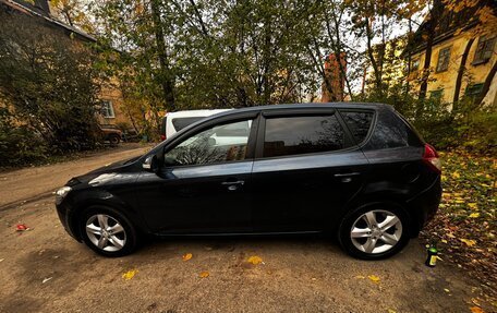 KIA cee'd I рестайлинг, 2010 год, 589 000 рублей, 4 фотография