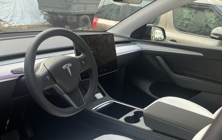 Tesla Model Y I, 2024 год, 7 500 000 рублей, 2 фотография