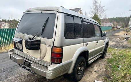 Mitsubishi Pajero III рестайлинг, 1993 год, 275 000 рублей, 4 фотография