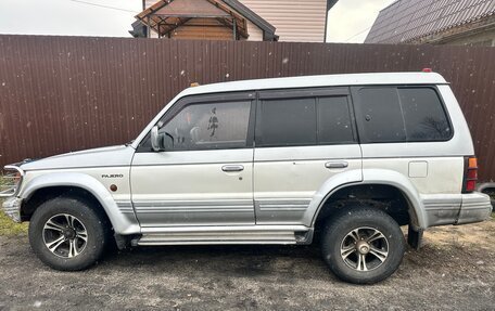 Mitsubishi Pajero III рестайлинг, 1993 год, 275 000 рублей, 6 фотография