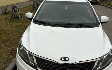 KIA Rio III рестайлинг, 2014 год, 700 000 рублей, 3 фотография