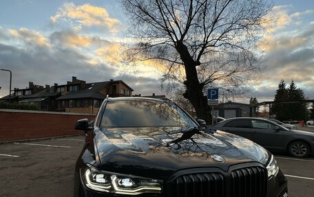 BMW X7, 2021 год, 8 999 000 рублей, 3 фотография